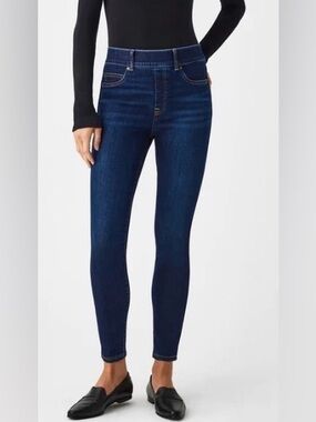 SPANX Ankle Skinny Jeans in Medium Blue Wash Size Medium Tall